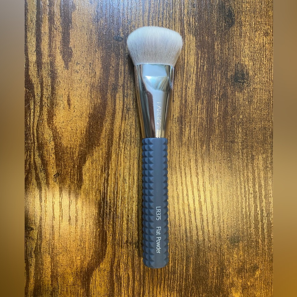 Laruce LR375 Flat Powder Makeup brush NEW